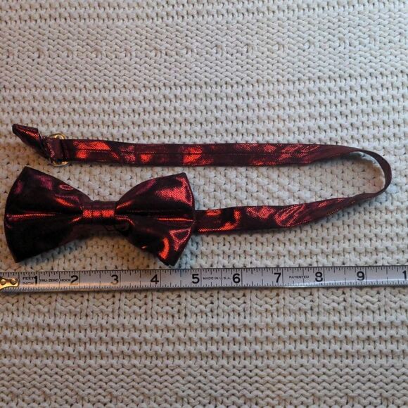 Festive Suspenders and matching bowties - Picture 8 of 9
